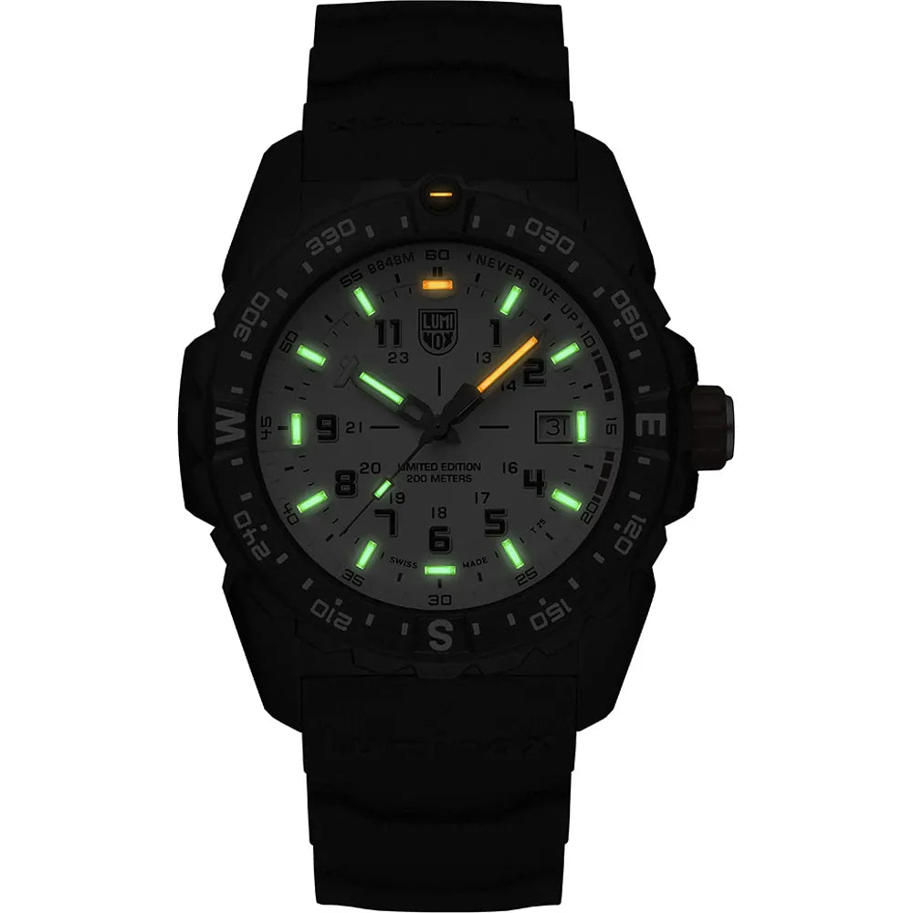 Luminox Bear Grylls XB.3737 Bear Grylls Mountain Horloge
