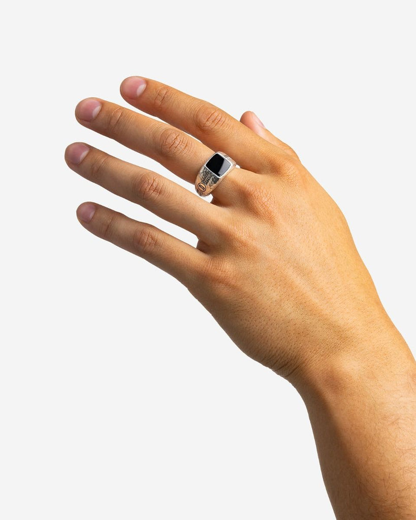Tangguh Small Ring Onyx Zilver 046ON