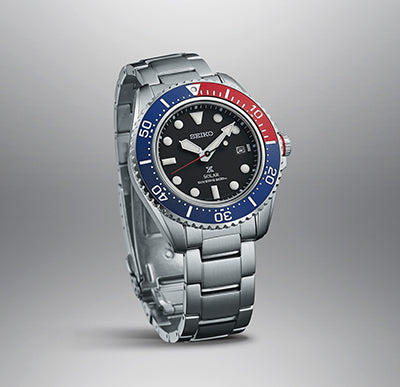 Seiko Prospex Solar SS Bracelet horloge SNE591P1